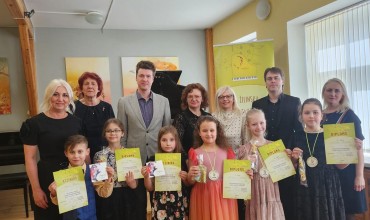 VIII Starptautiskais Arvīda Žilinska jauno pianistu konkurss